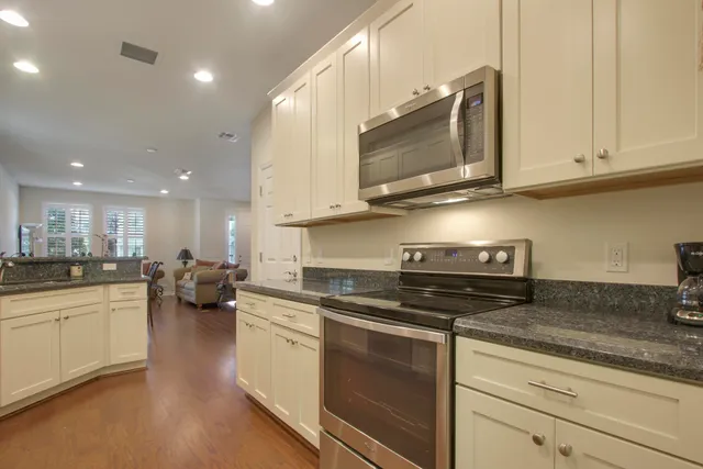 $3,600 | 1168 South Community Drive, Jupiter, FL 33458