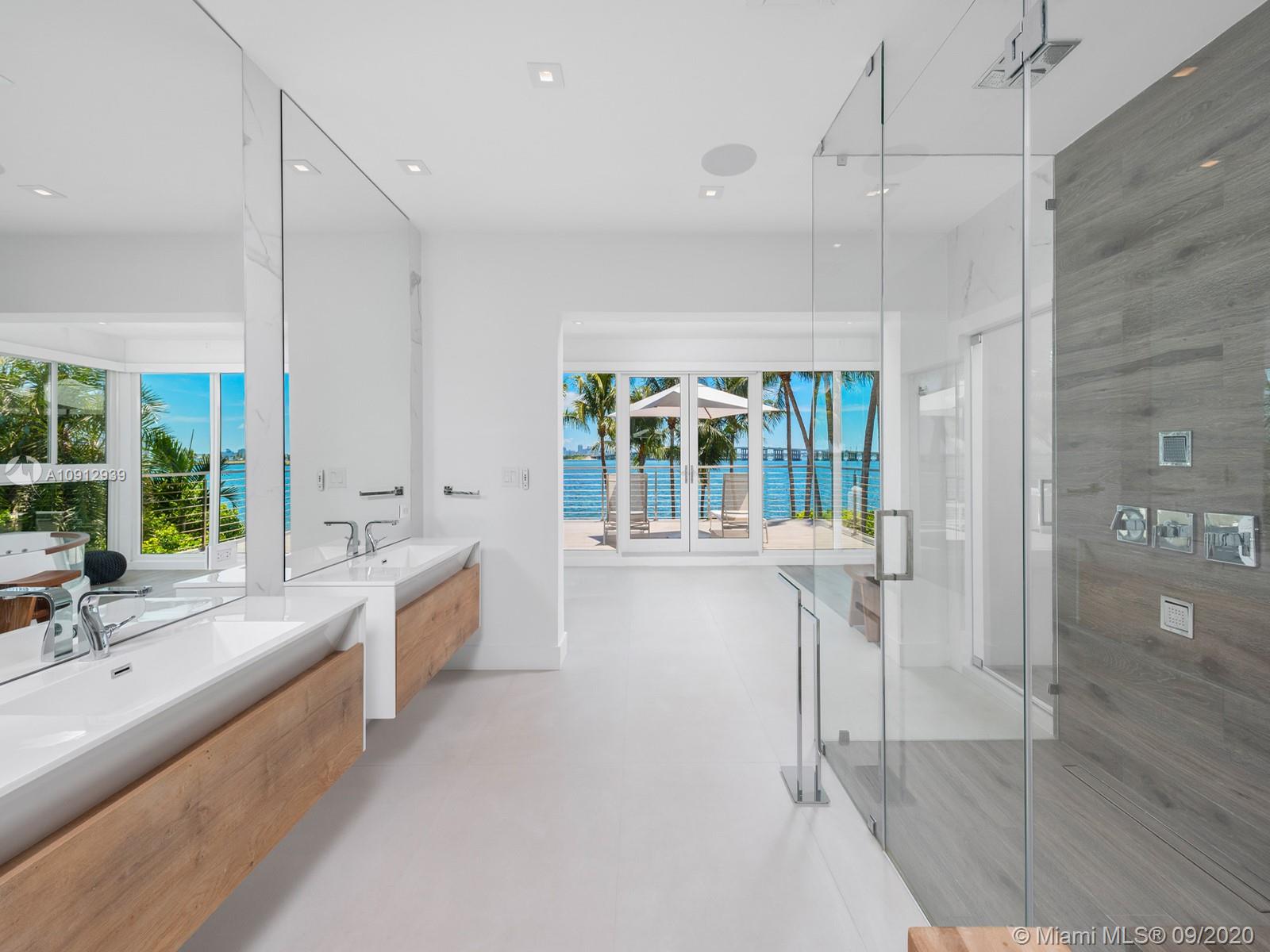 4411 Sabal Palm Road Miami, FL 33137 - Photo 18 of 30