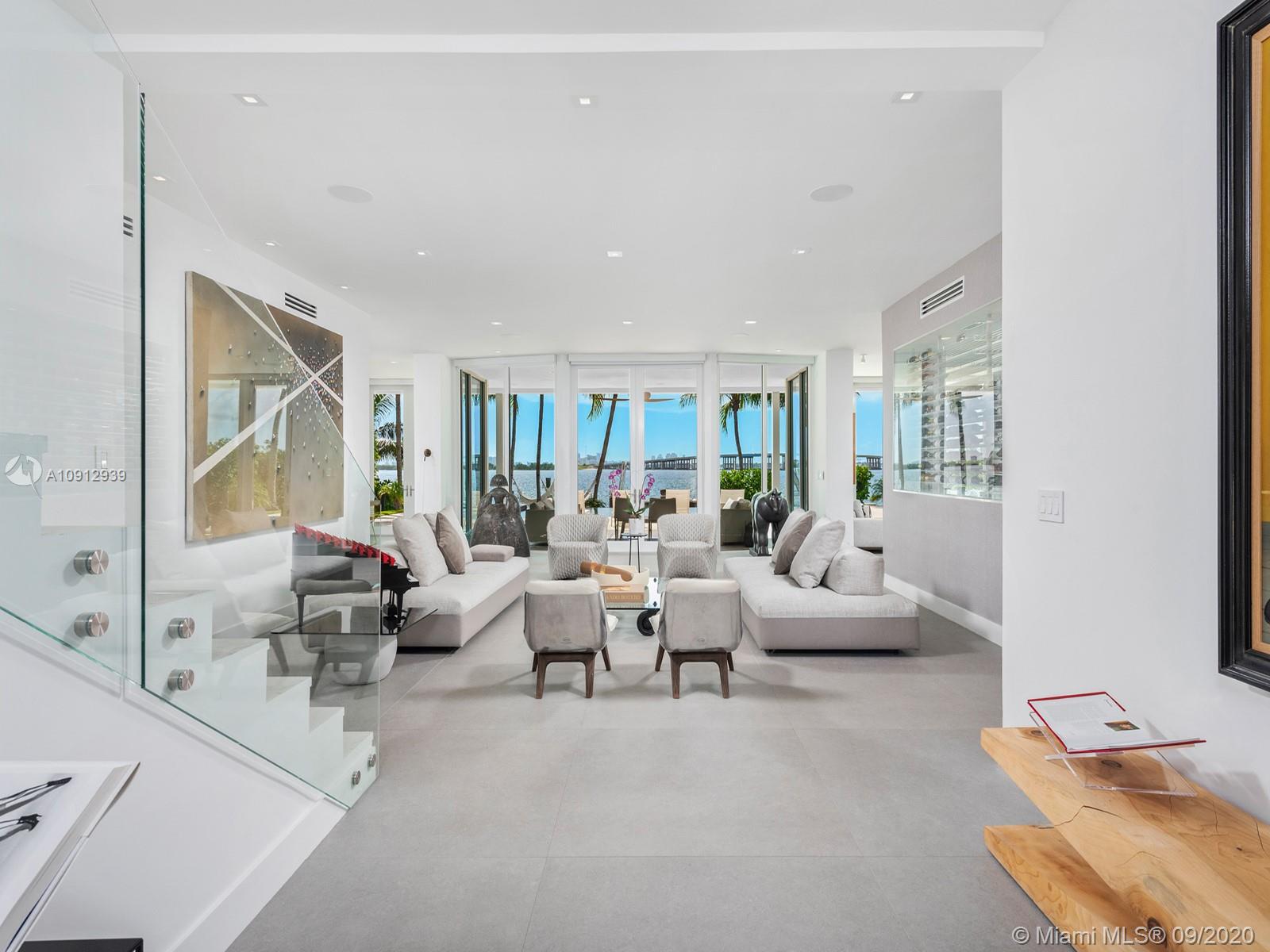 4411 Sabal Palm Road Miami, FL 33137 - Photo 10 of 30