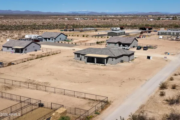 $570,000 | 29134 North 254th Avenue, Wittmann, AZ 85361
