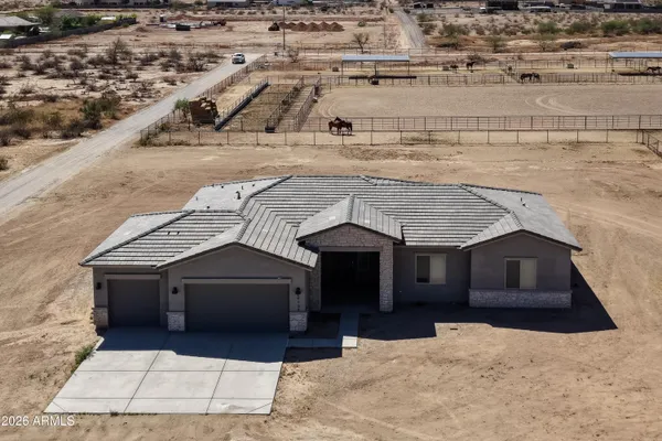 $570,000 | 29134 North 254th Avenue, Wittmann, AZ 85361