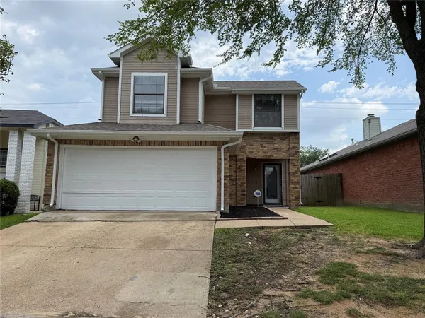 $2,150 | 1910 Lombard Street, Garland, TX 75043