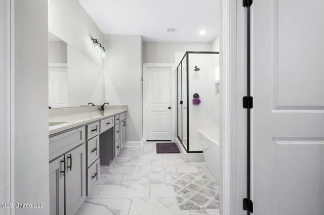 $399,900 | 5252 Watson Vw Drive, Nesbit, MS 38651