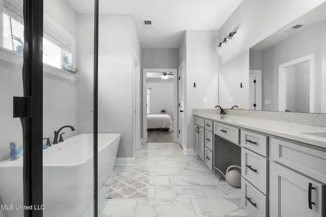 $399,900 | 5252 Watson Vw Drive, Nesbit, MS 38651