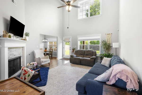 $399,900 | 5252 Watson Vw Drive, Nesbit, MS 38651