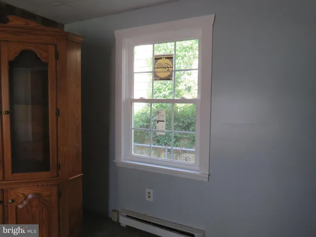 $179,900 | 108 West Main Street, Crisfield, MD 21817