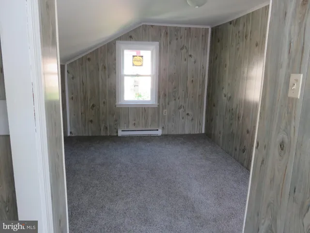 $179,900 | 108 West Main Street, Crisfield, MD 21817