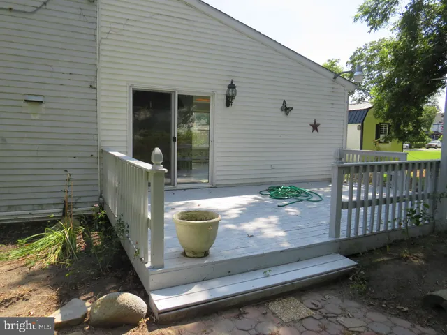 $179,900 | 108 West Main Street, Crisfield, MD 21817