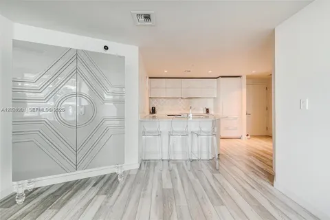 $715,000 | 1300 South Miami Avenue, Unit 3709, Miami, FL 33130