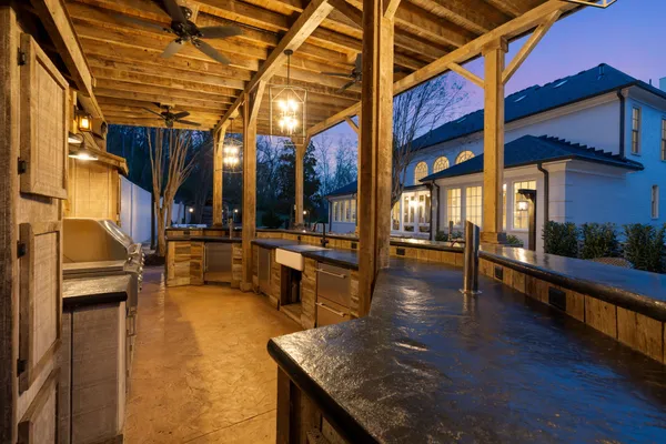 $10,150,000 | 2183 South Berrys Chapel Road, Franklin, TN 37069