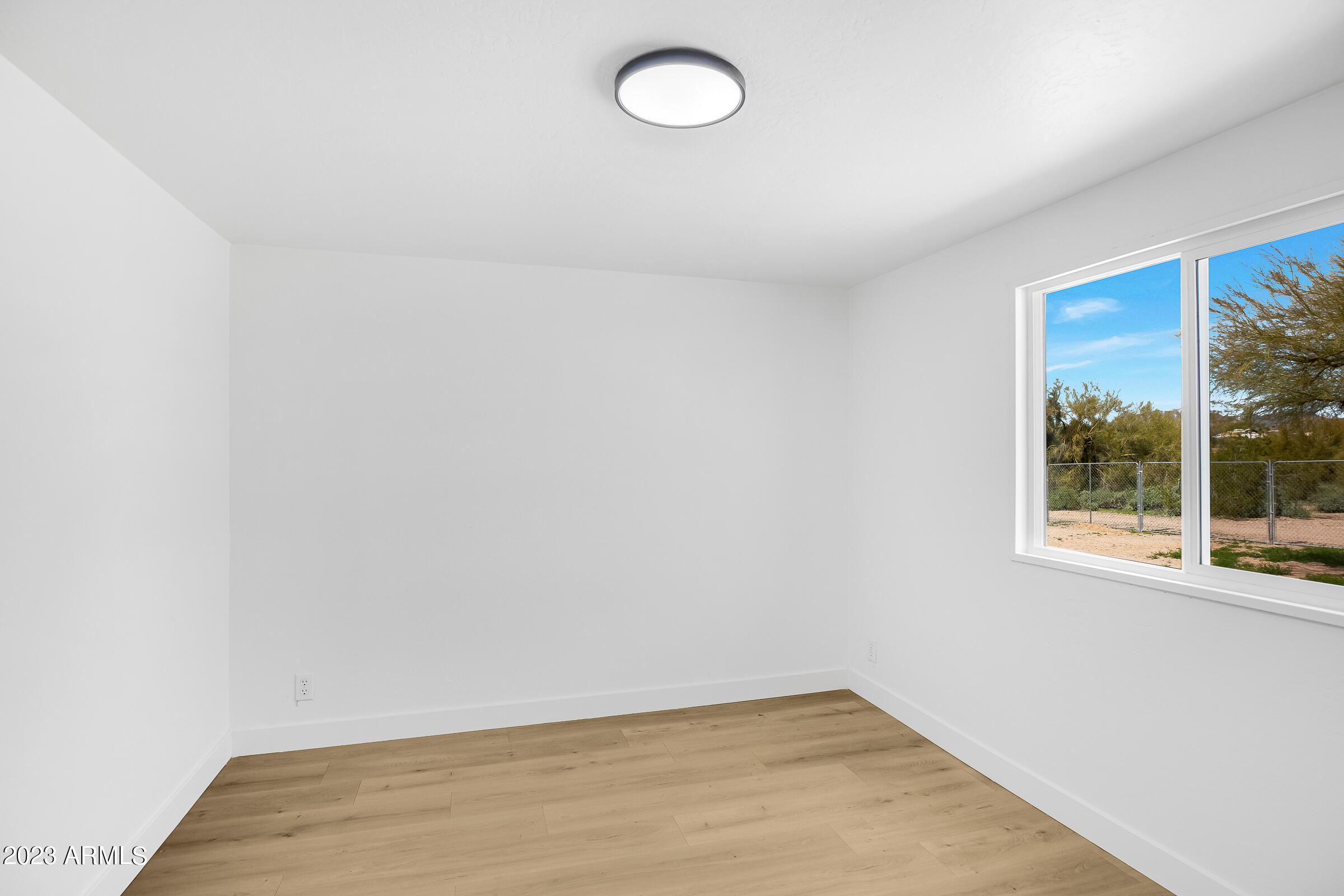 1440 South Chaparral Road Apache Junction, AZ 85119 - Photo 17 of 52 1440 S Chaparral Rd-16