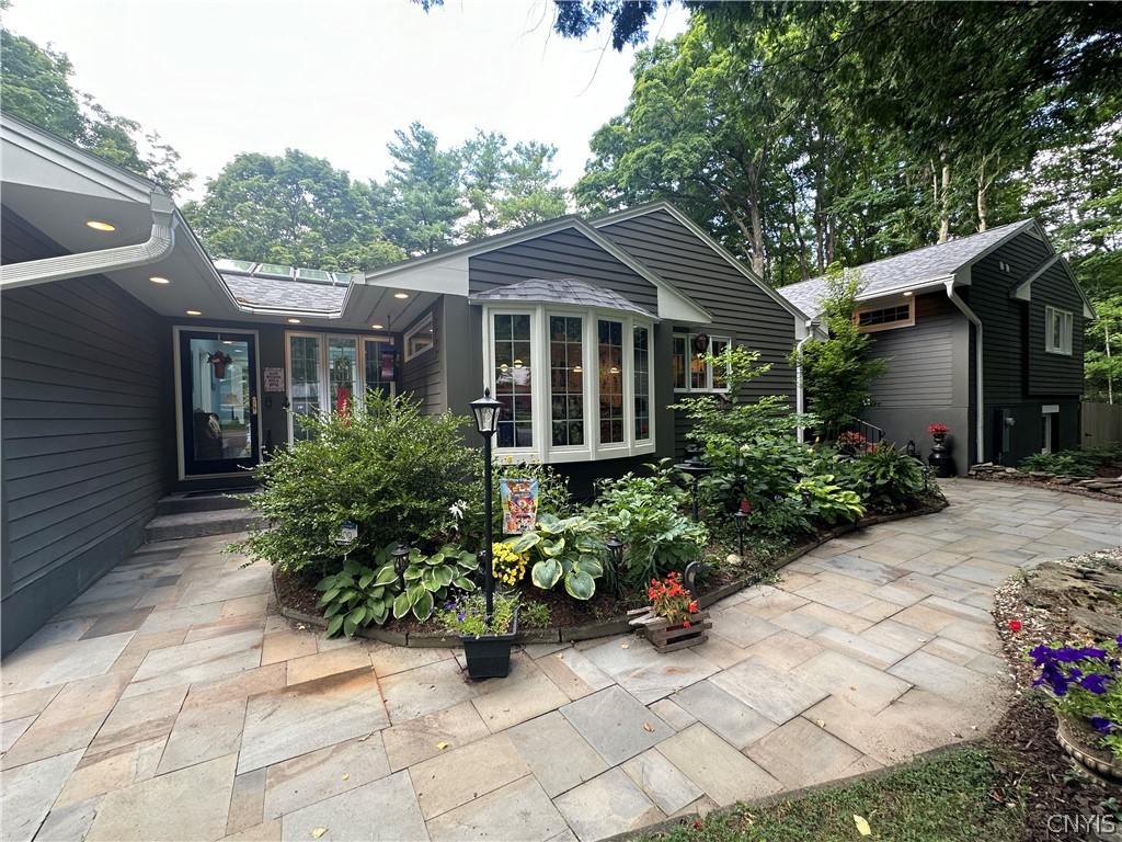 728 Maple Drive De Witt, NY 13066 - Photo 2 of 50