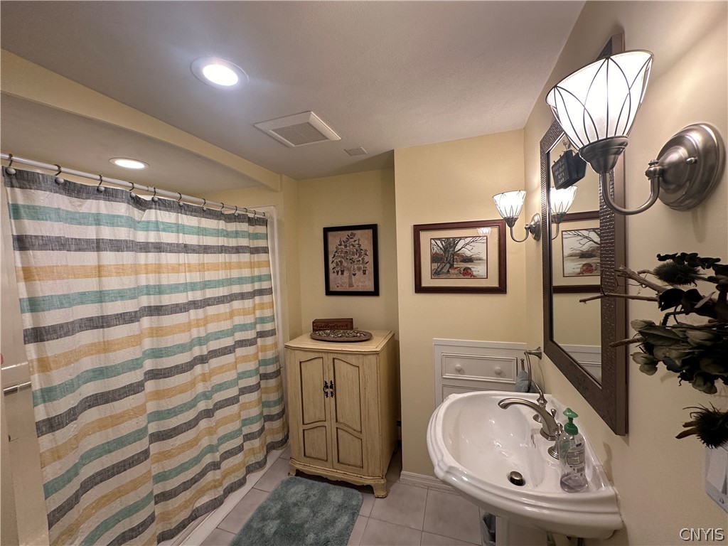 728 Maple Drive De Witt, NY 13066 - Photo 36 of 50