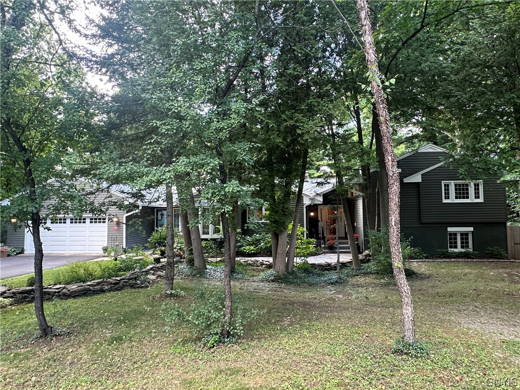 728 Maple Drive De Witt, NY 13066 - Photo 9 of 50