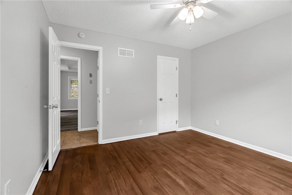 4514 Northwest Apache Drive Riverside, MO 64150 - Photo 15 of 31