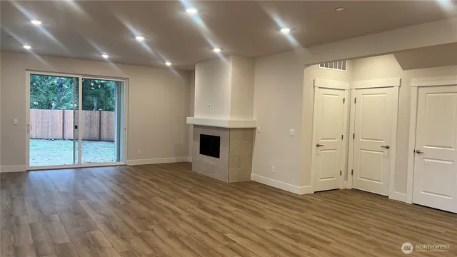 $899,990 | 20705 64th (lot 11) Street East, Bonney Lake, WA 98391