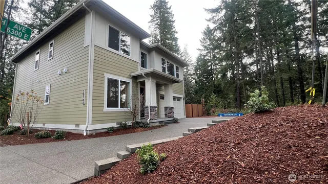 $899,990 | 20705 64th (lot 11) Street East, Bonney Lake, WA 98391