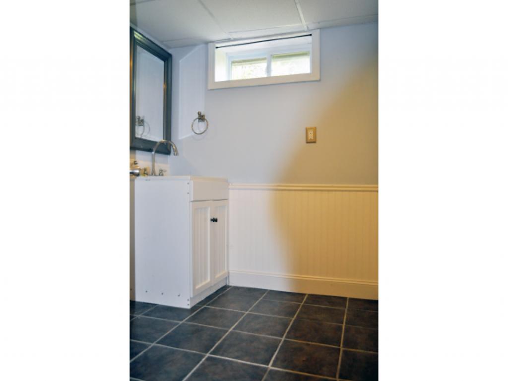 33 Naves Road Hampton, NH 03842 - Photo 14 of 36
