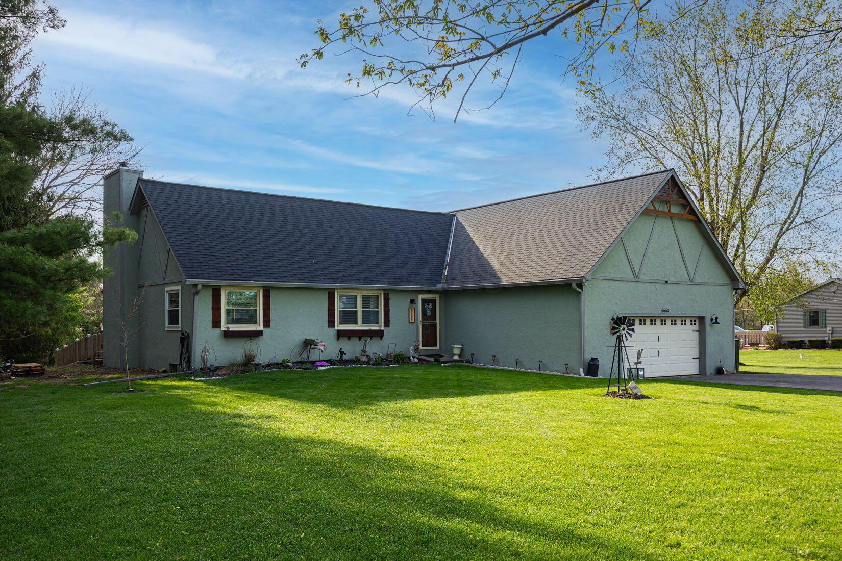 3-web-or-mls-Storm Henderson - 6668 Crea