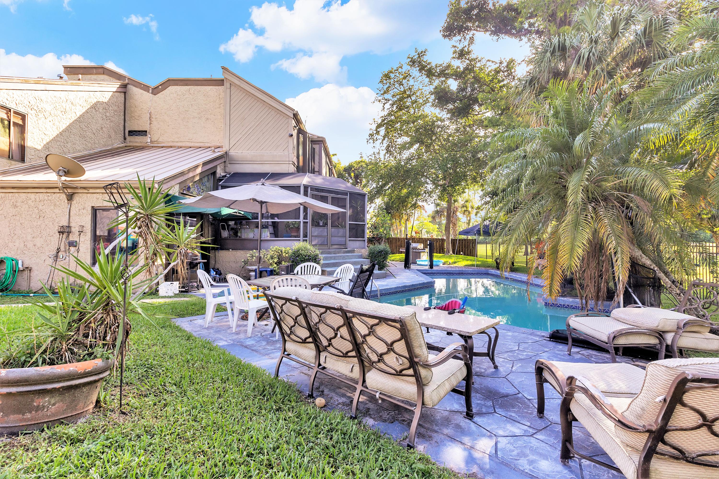 7605 Black Olive Way Fort Lauderdale, FL 33321 - Photo 9 of 33 IMG_9477