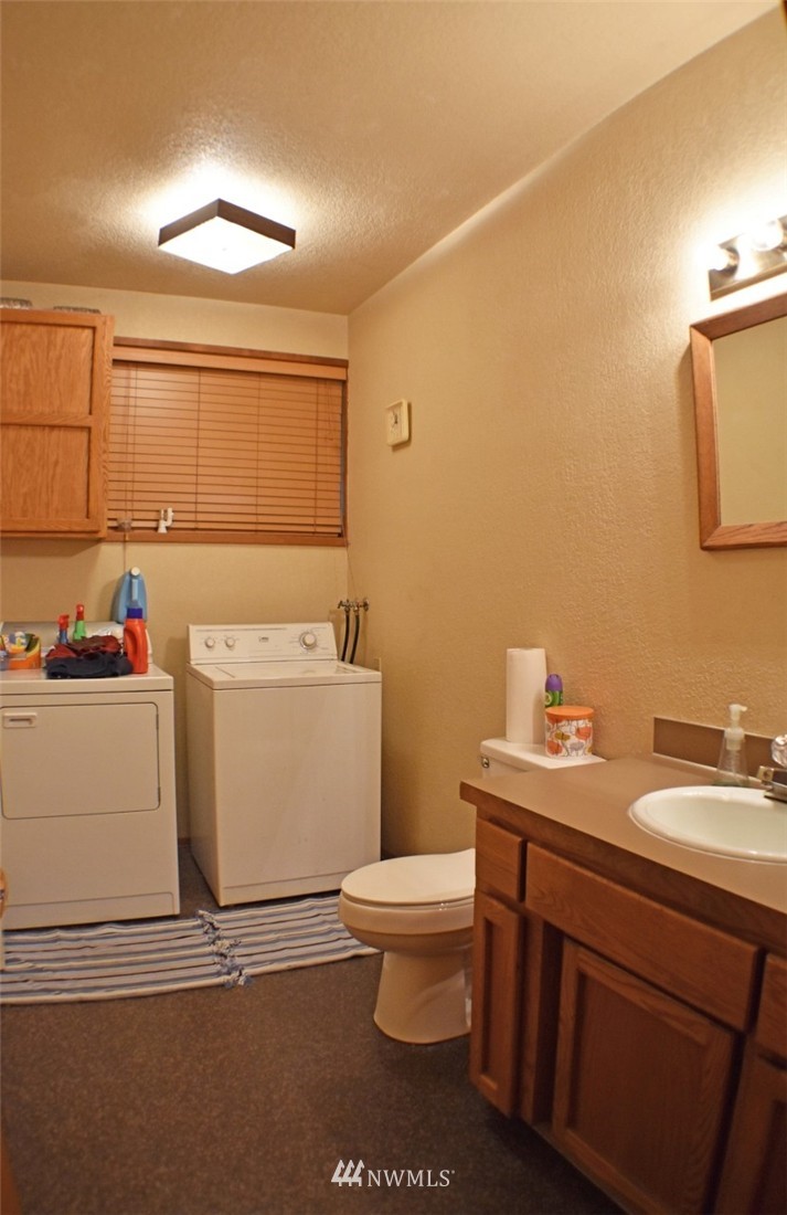 15842 Southeast 143rd Street Renton, WA 98059 - Photo 15 of 19