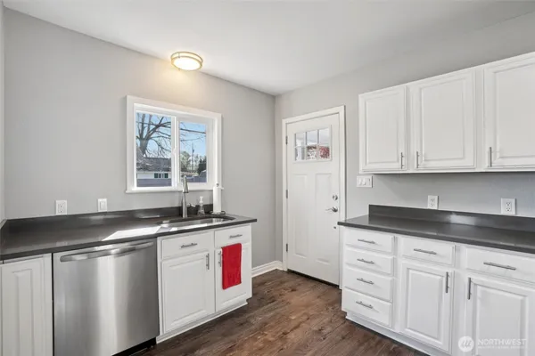 $359,000 | 603 15th Avenue, Longview, WA 98632