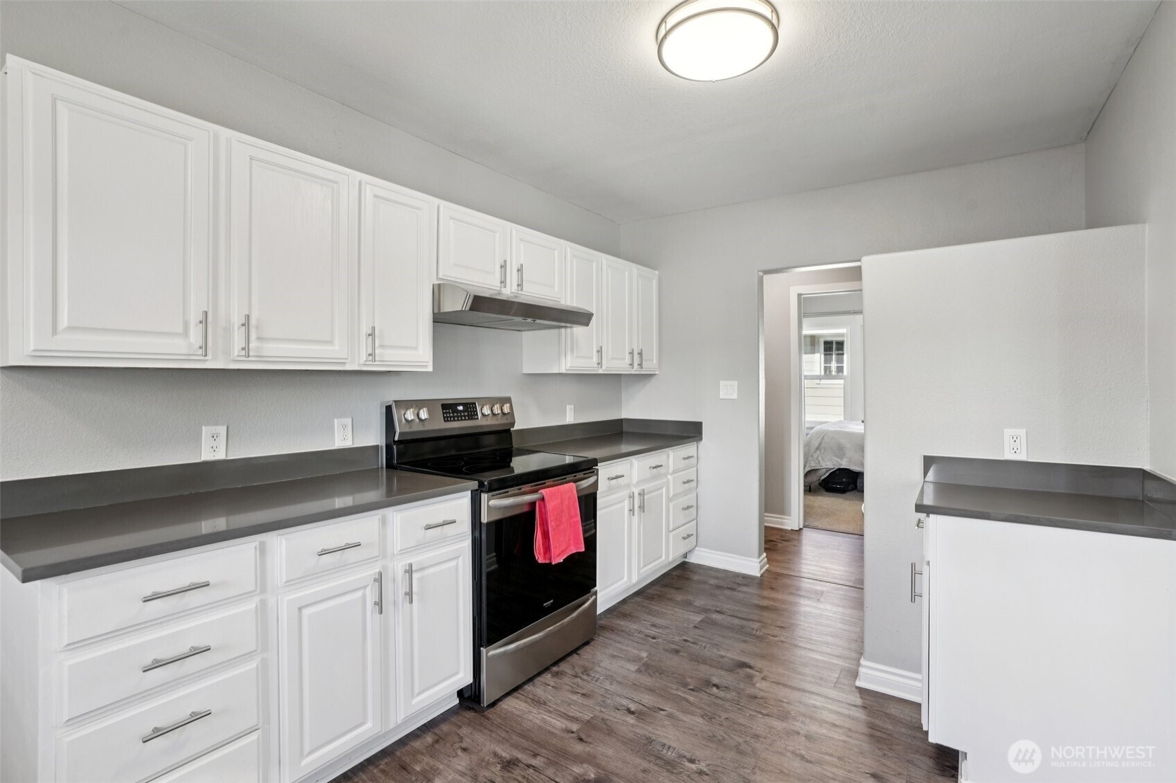 603 15th Avenue Longview, WA 98632 - Photo 14 of 39