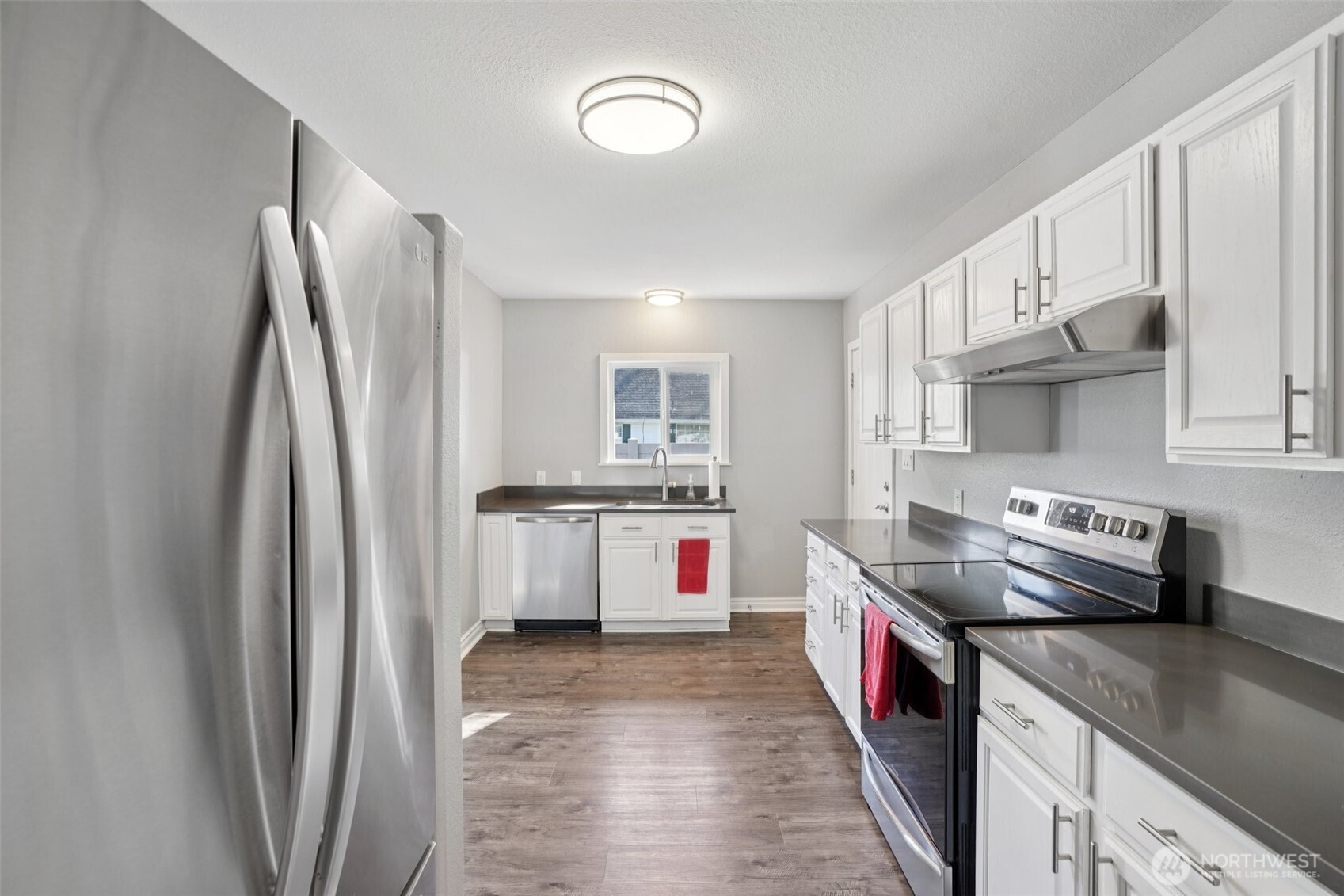 603 15th Avenue Longview, WA 98632 - Photo 15 of 39