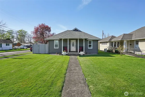 $359,000 | 603 15th Avenue, Longview, WA 98632
