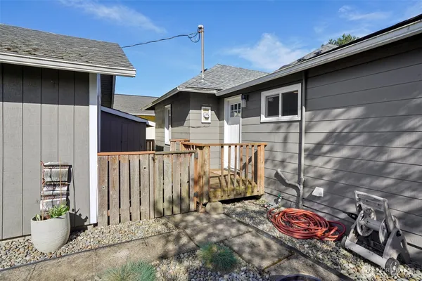 $359,000 | 603 15th Avenue, Longview, WA 98632