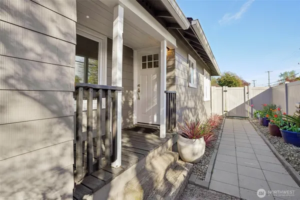 $359,000 | 603 15th Avenue, Longview, WA 98632