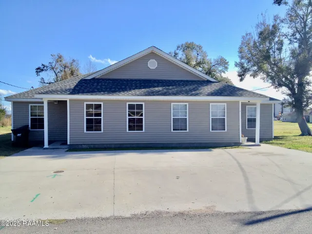 $210,000 | 125 Carter Street, New Iberia, LA 70560