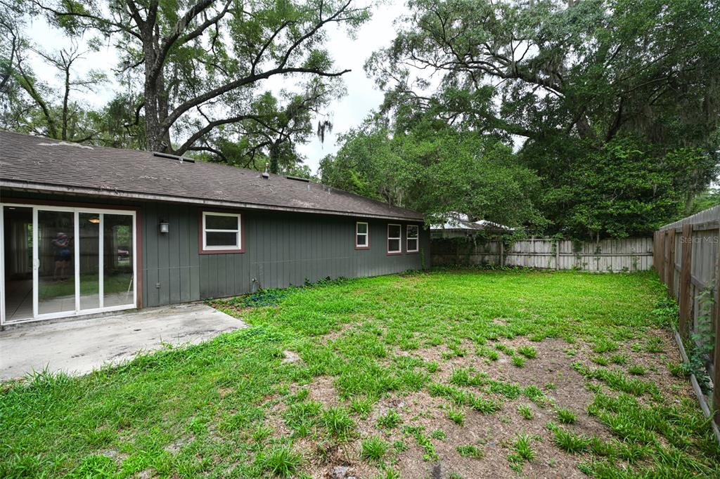 7616 Southwest 10 Avenue Gainesville, FL 32607 - Photo 26 of 28