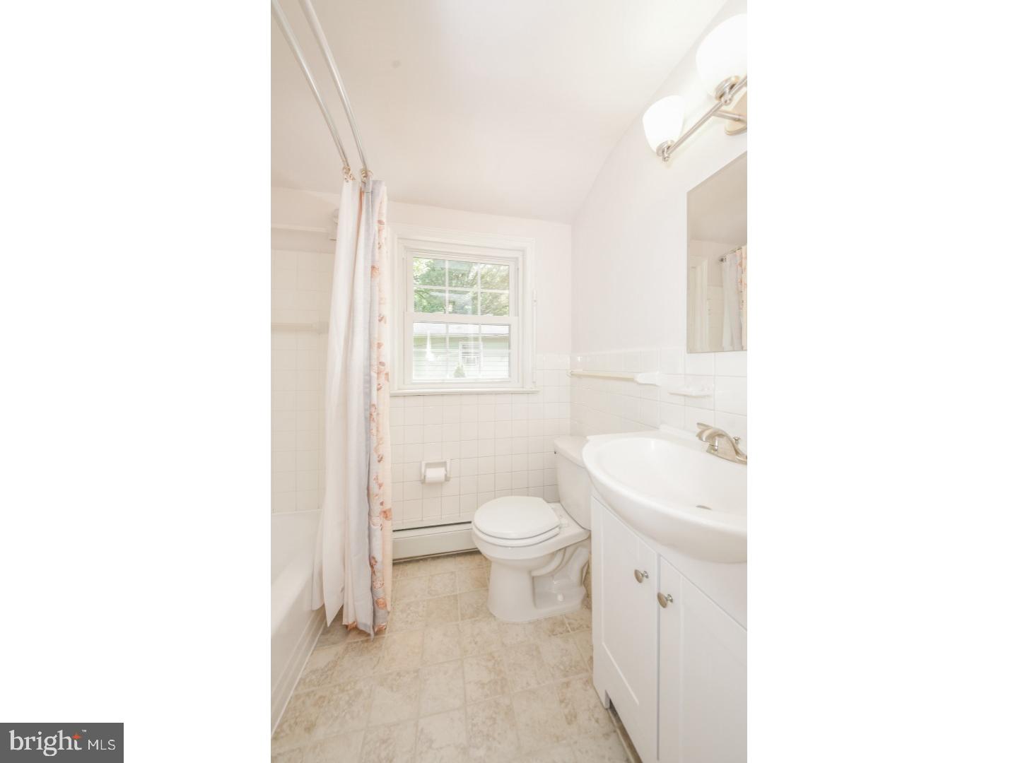300 Hewett Road Wyncote, PA 19095 - Photo 19 of 25 Bathroom