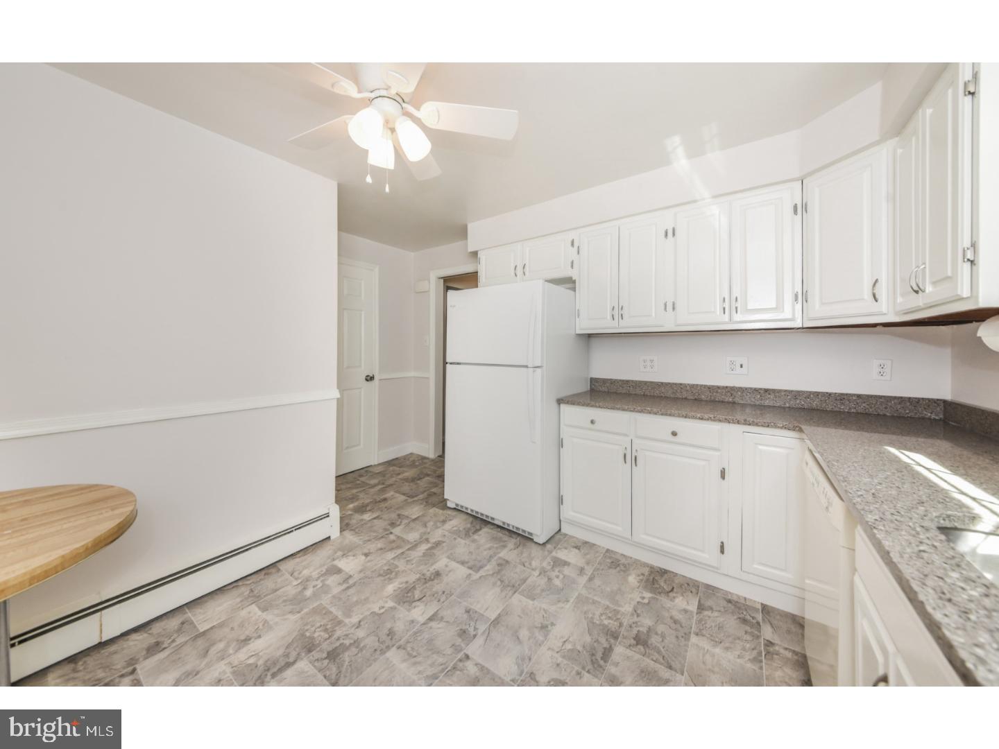 300 Hewett Road Wyncote, PA 19095 - Photo 10 of 25 Kitchen