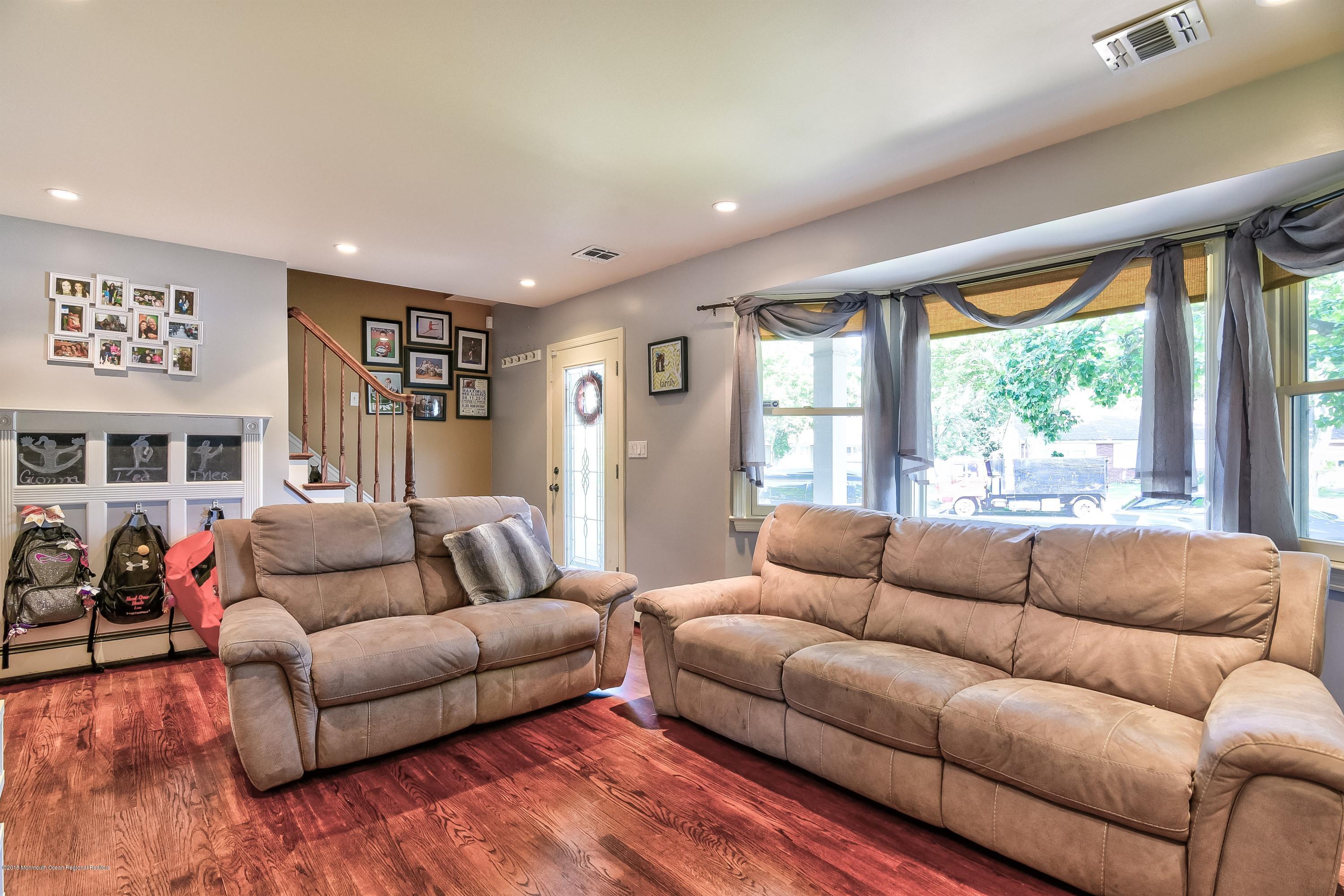 6 Northfield Road Matawan, NJ 07747 - Photo 4 of 28 004_Living Room