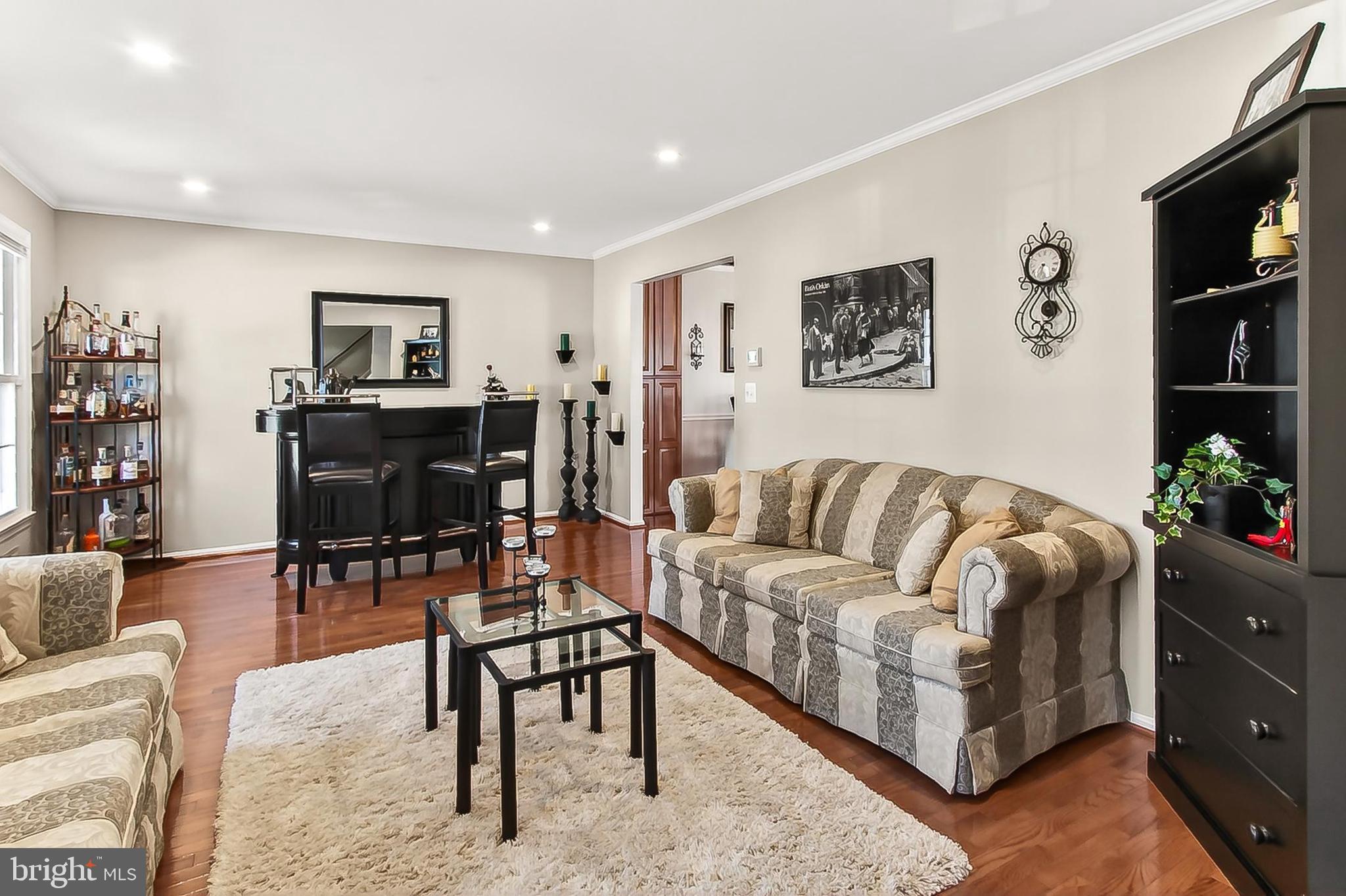 9056 Brook Ford Road Burke, VA 22015 - Photo 5 of 56 Bright Living room - gorgeous hardwood floors
