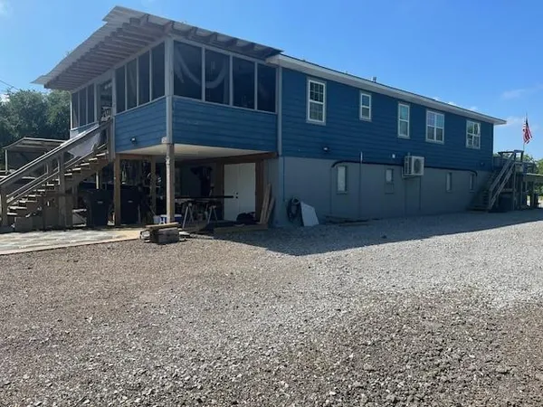 $150,000 | 139 Marks Lane, Buras, LA 70041