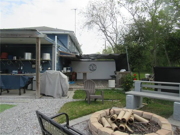 $150,000 | 139 Marks Lane, Buras, LA 70041