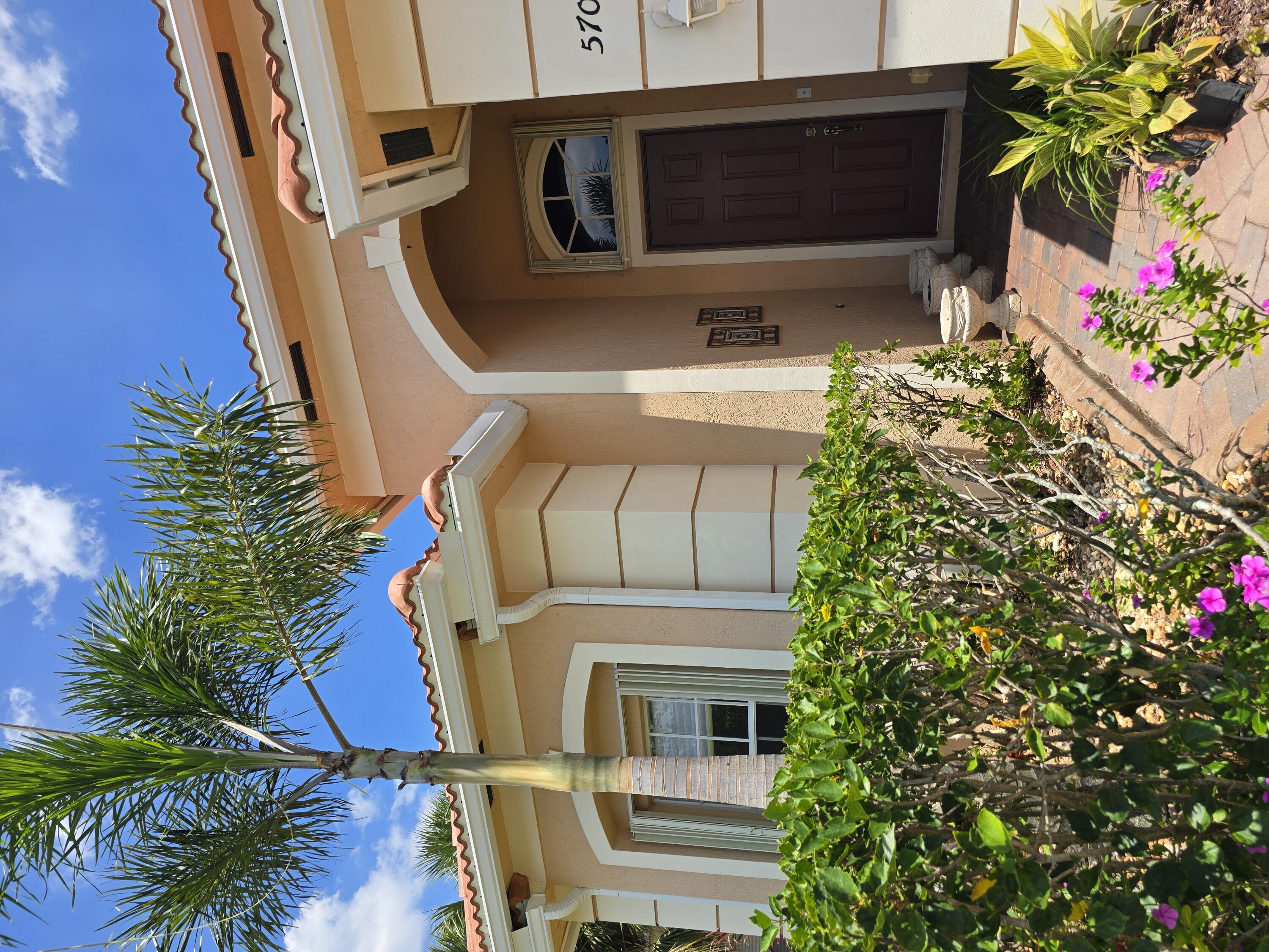 5704 Spanish River Road Fort Pierce, FL 34951 - Photo 3 of 32 Front View