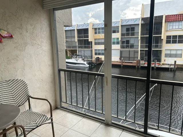$3,000 | 777 South Federal Highway, Unit D 204, Pompano Beach, FL 33060