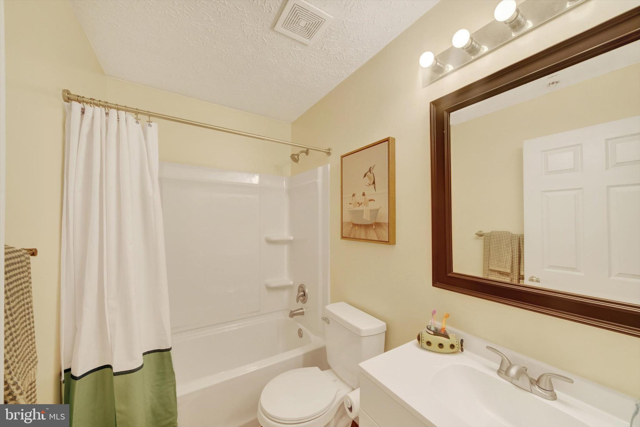 249 Pidco Road Reisterstown, MD 21136 - Photo 13 of 19 UPPER LEVEL FULL BATH