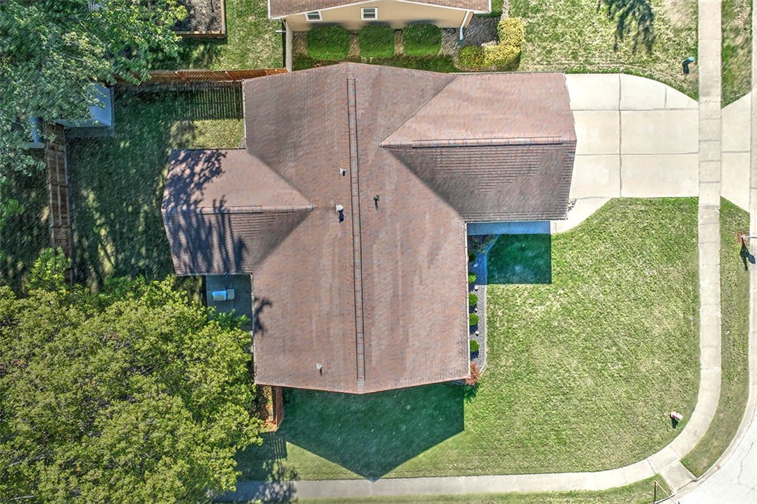 2704 Brookville Place Decatur, IL 62521 - Photo 5 of 27