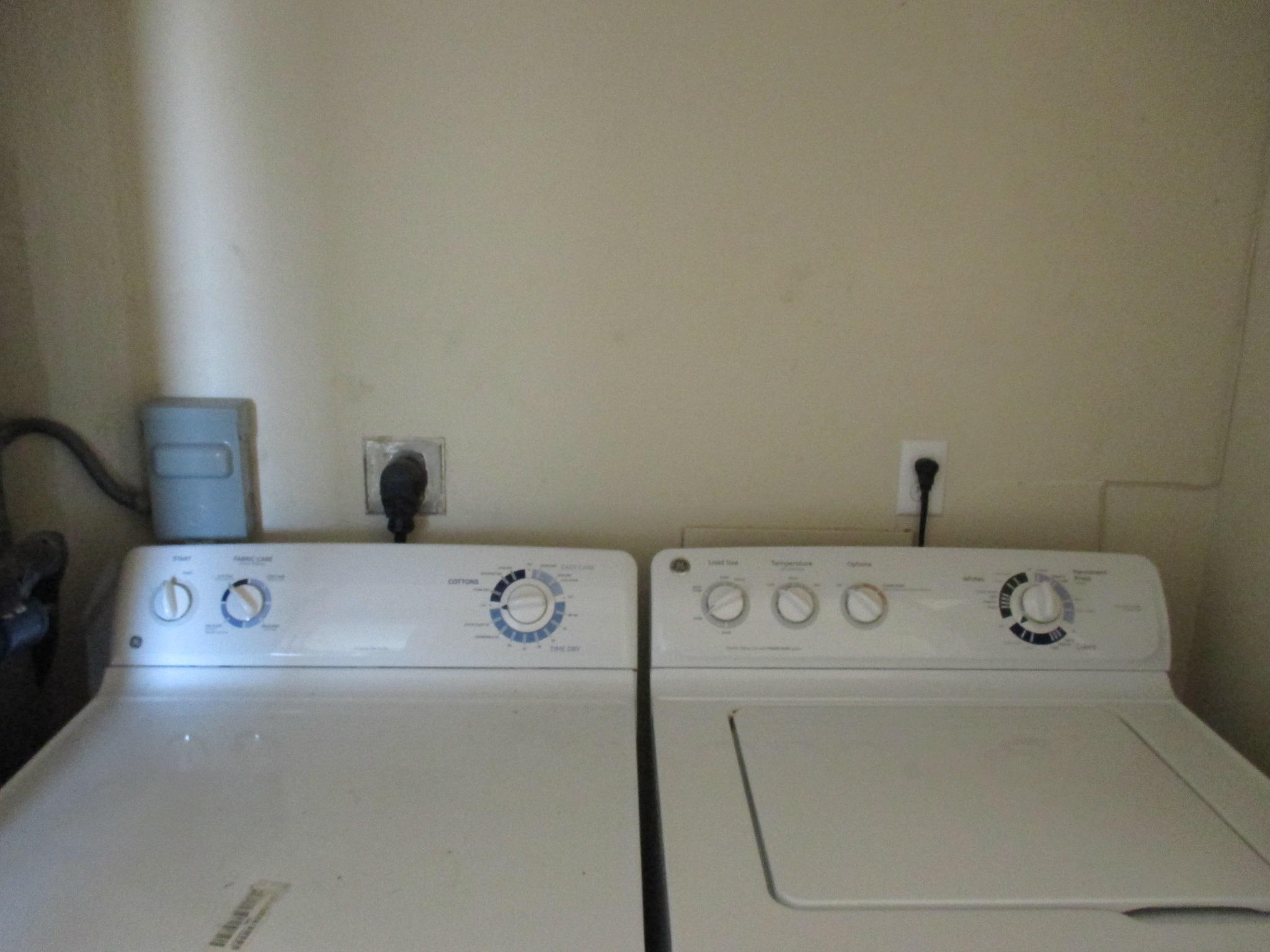 1690 Southeast Ridgewood Street Port St. Lucie, FL 34952 - Photo 8 of 20 IMG_0754
