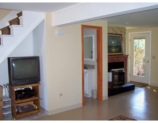 430 North Road Hampden, MA 01036 - Photo 8 of 13 Gallery Image 8