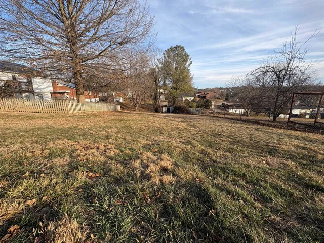 $305,000 | 111 Skyline Avenue, Staunton, VA 24401