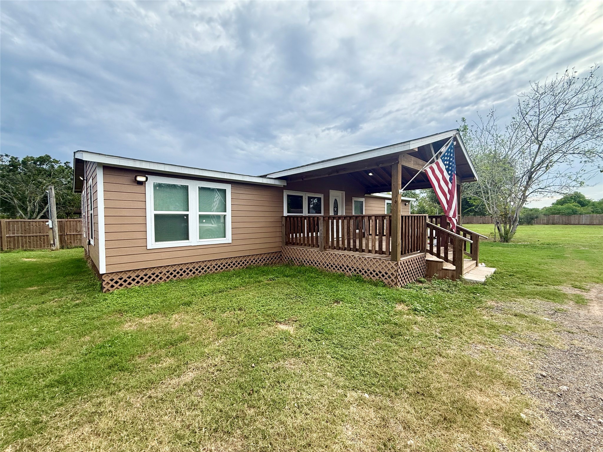 9115 Puritan Way Rosharon, TX 77583 - Photo 5 of 28 Gallery Image 5