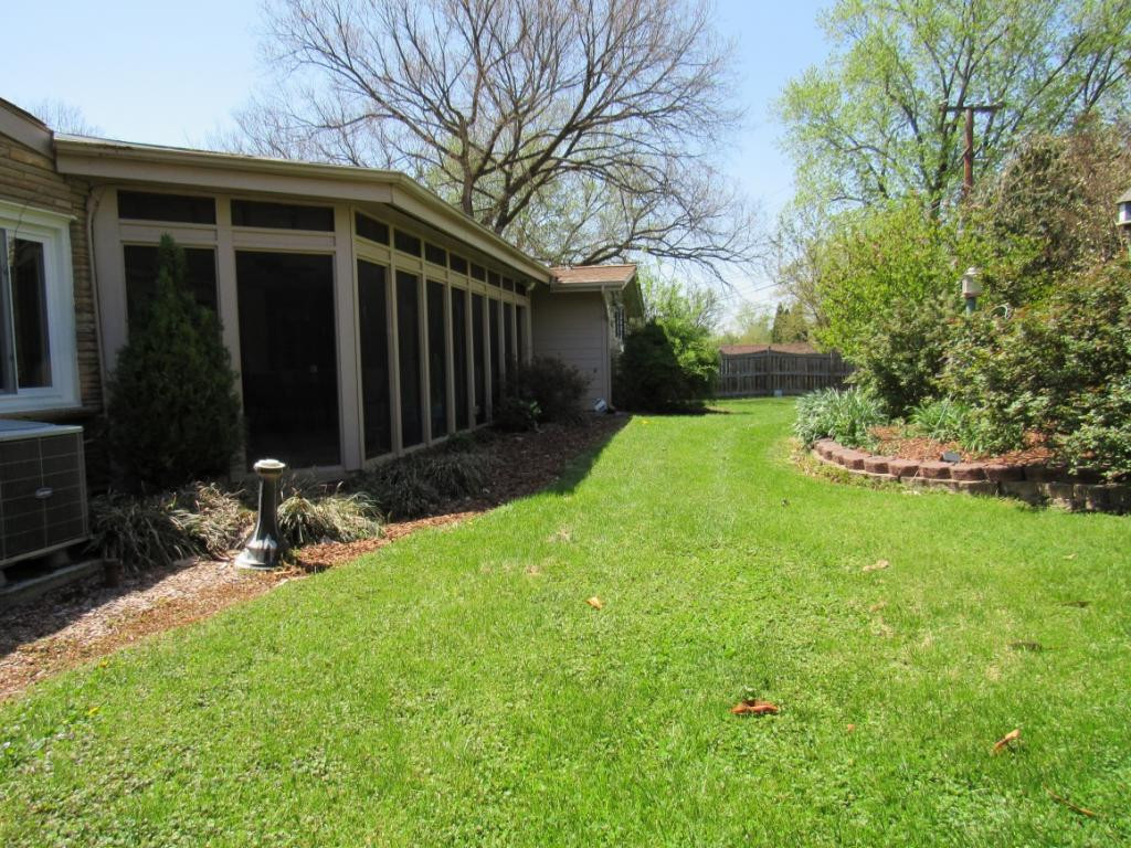 2008 Pendragon Road Kingsport, TN 37660 - Photo 8 of 30 Photo 8