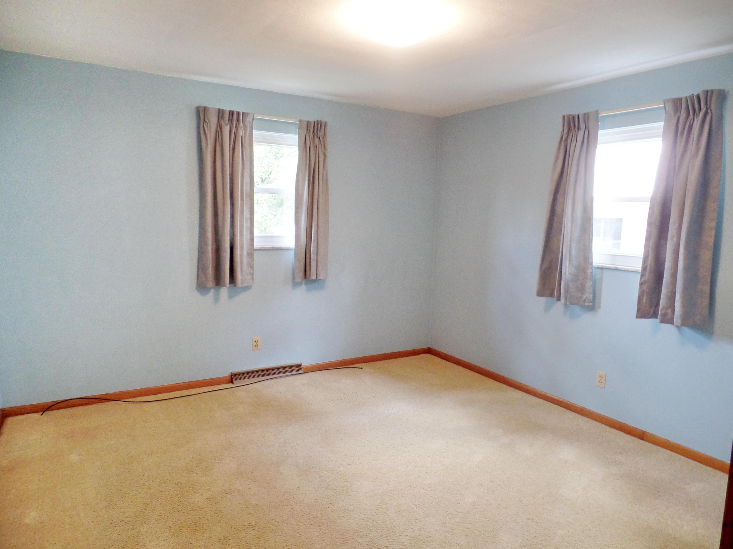 718 Sherwick Road Newark, OH 43055 - Photo 7 of 14 Gallery Image 7