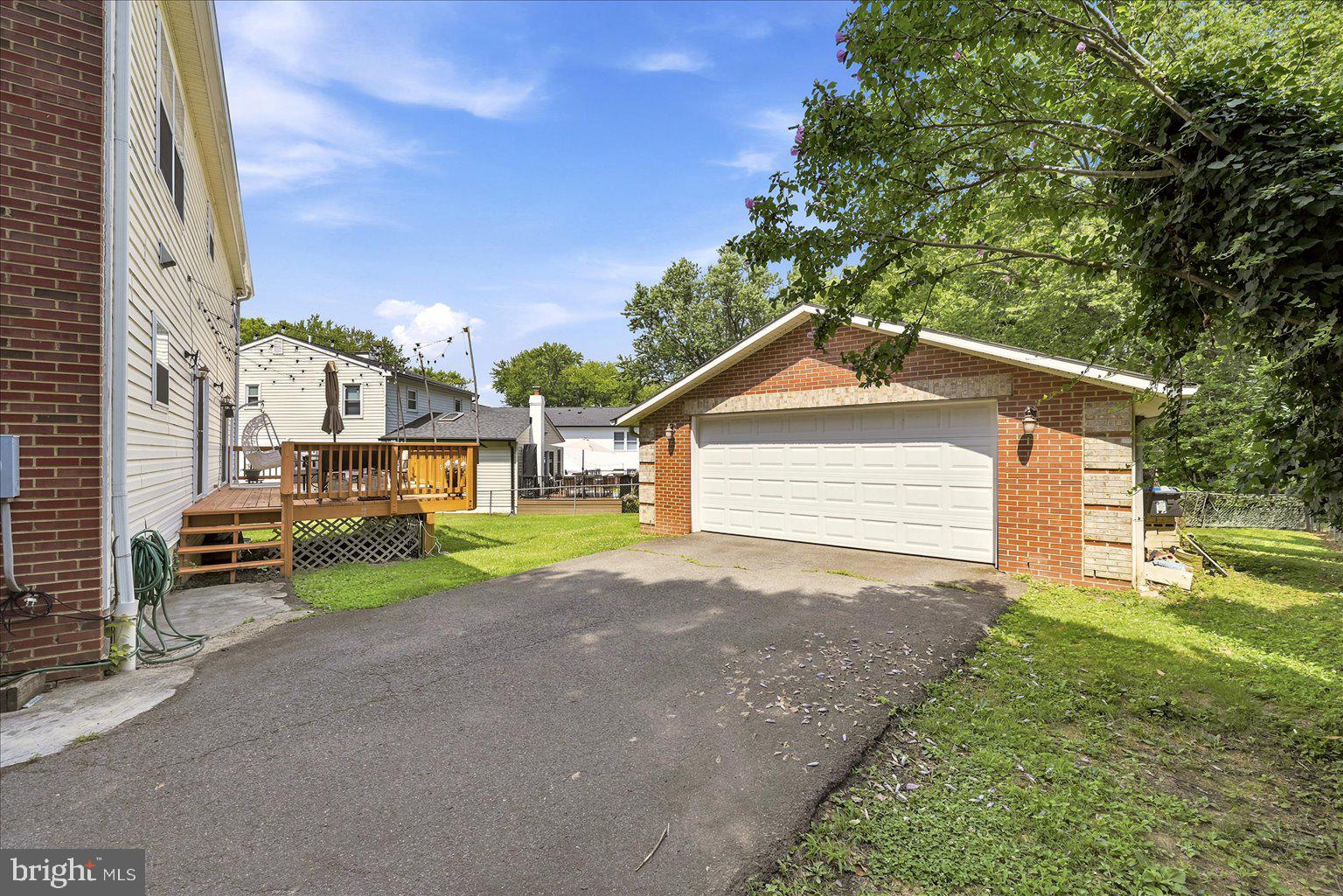 4101 Roberts Road Fairfax, VA 22032 - Photo 32 of 34